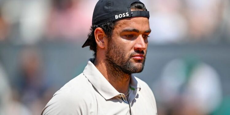 “Non credo di poter continuare” Matteo Berrettini si ritira dall’Hangzhou Open inaugurale dopo il controverso Ending On…..