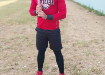 D-backs make DR outfielder De La Cruz top international signing