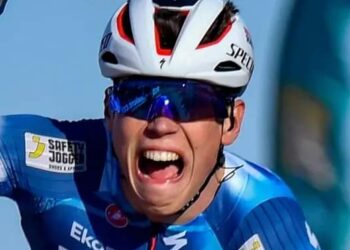 Van Aert? Geef mij maar de klasse van Van der Poel”: De Rivaliteit Die Wielrennen Kleurt⬇️