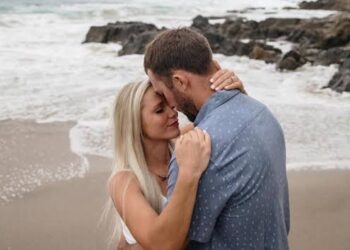 Eli Tomac goes emotional as he speaks on how his wife Jessica has …