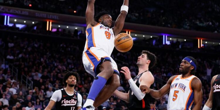 OG Anunoby and Mikal Bridges Lead New York Knicks to Thrilling 14-Point Comeback Victory Against Portland Trail Blazers