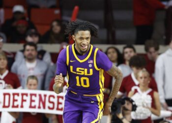 Ex-Cat Daimion Collins, now a starter at LSU, returns to Rupp Arena to face Kentucky