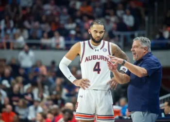 Auburn Basketball Continues Streak of No. 1 AP Top 25 Poll Ranking