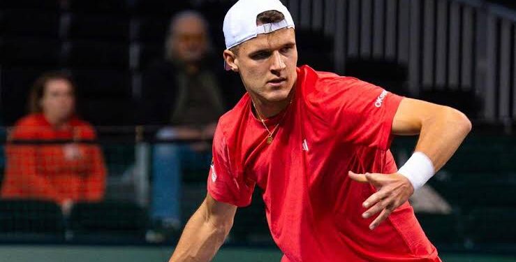 Jakub Mensik Stuns Djokovic to Deny 100th Title, Claims Maiden ATP Trophy with Miami Open Triumph