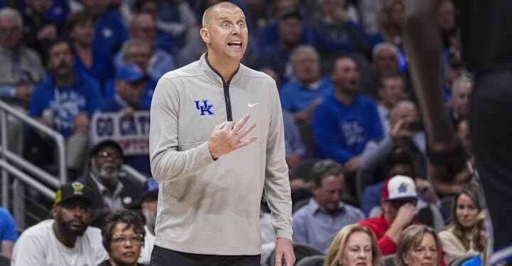 Mark Pope Criticizes Officials After Brutal Tackle on Quarterback Goes Uncalled in Auburn Game