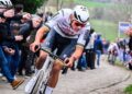 Mathieu van der Poel Openhartig over Persoonlijke Strijd te Midden van Wielersucces