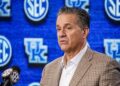 John Calipariās Cryptic Comment Sparks Speculation Over Mark Pope Drama Ahead of Kentucky-Arkansas Clash