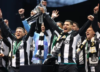 “Alan Shearer Explains Why Newcastle’s Carabao Cup Triumph Outshines Even Champions League Glory”