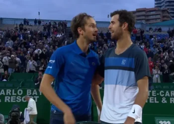 Monte Carlo: Daniil Medvedev battles through cramps to narrowly defeat Karen