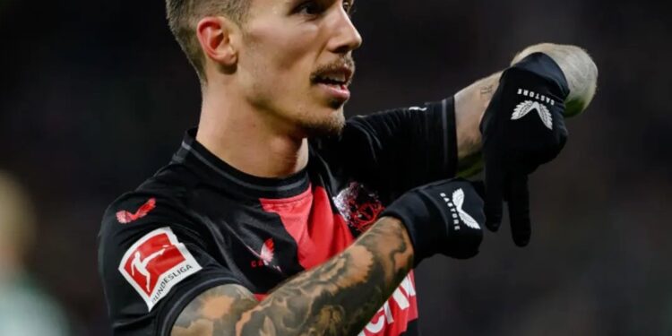 Reports Linking Alejandro Grimaldo and Alessandro Bastoni to Barcelona Are Wide of the Mark