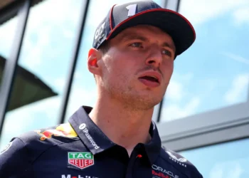 Max Verstappen Loses His Cool as Lewis Hamilton Makes Stunning Revelation