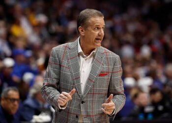 Urgent:John Calipari Rushed to the hospital in a critical condition….