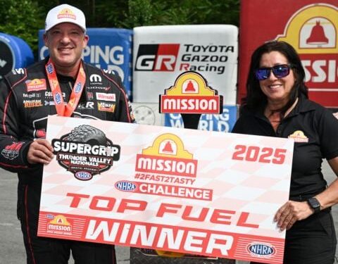 Tony Stewart Earns No. 1 Qualifying Spot and #2Fast2Tasty Top Fuel Victory at Bristol Dragway.