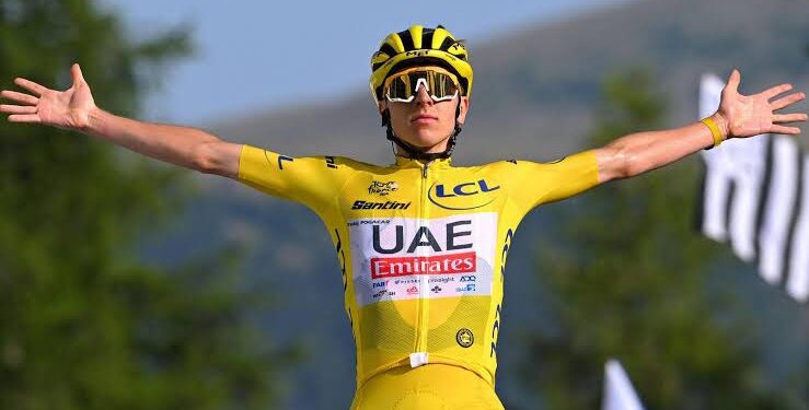 Sin metas, sin límites: Pogačar deja al mundo del ciclismo en suspenso tras su cuarta victoria en el Tour de Francia