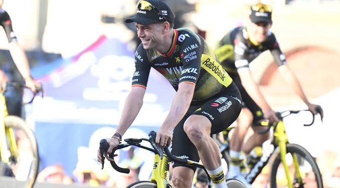 Wout van Aert Levert Perfecte Lead-Out Af, Matthew Brennan Boekt Opnieuw Etappezege in Deutschland Tour