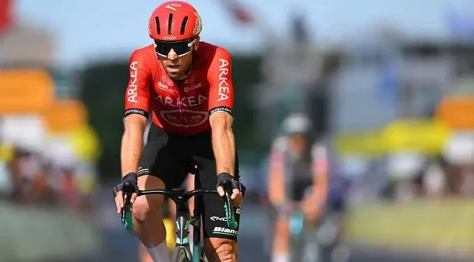 ‘Als iemand me wil, ik ben beschikbaar’ – ploeggenoot van Wout van Aert bevestigt vertrek bij Visma-Lease a Bike eind seizoen 2025.