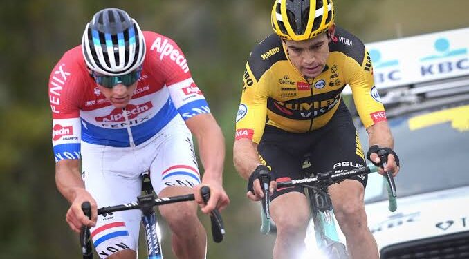 Bruyneel: “Welke ploeg Remco Evenepoel ook kiest, hij zal de Tour nooit winnen tegen Mathieu van der Poel en Wout van Aert.”