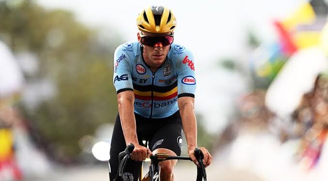 Remco Evenepoel en Marlen Reusser Schrijven Geschiedenis met Wereld–Europees Dubbel